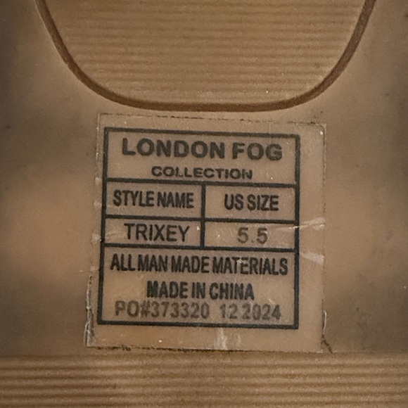 London Fog Black and Tan Woven Strap Sandals - Picture 6 of 6